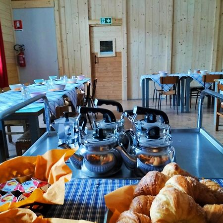 Auberge de jeunesse La Casa Via Del Sale à Limone Piemonte Extérieur photo
