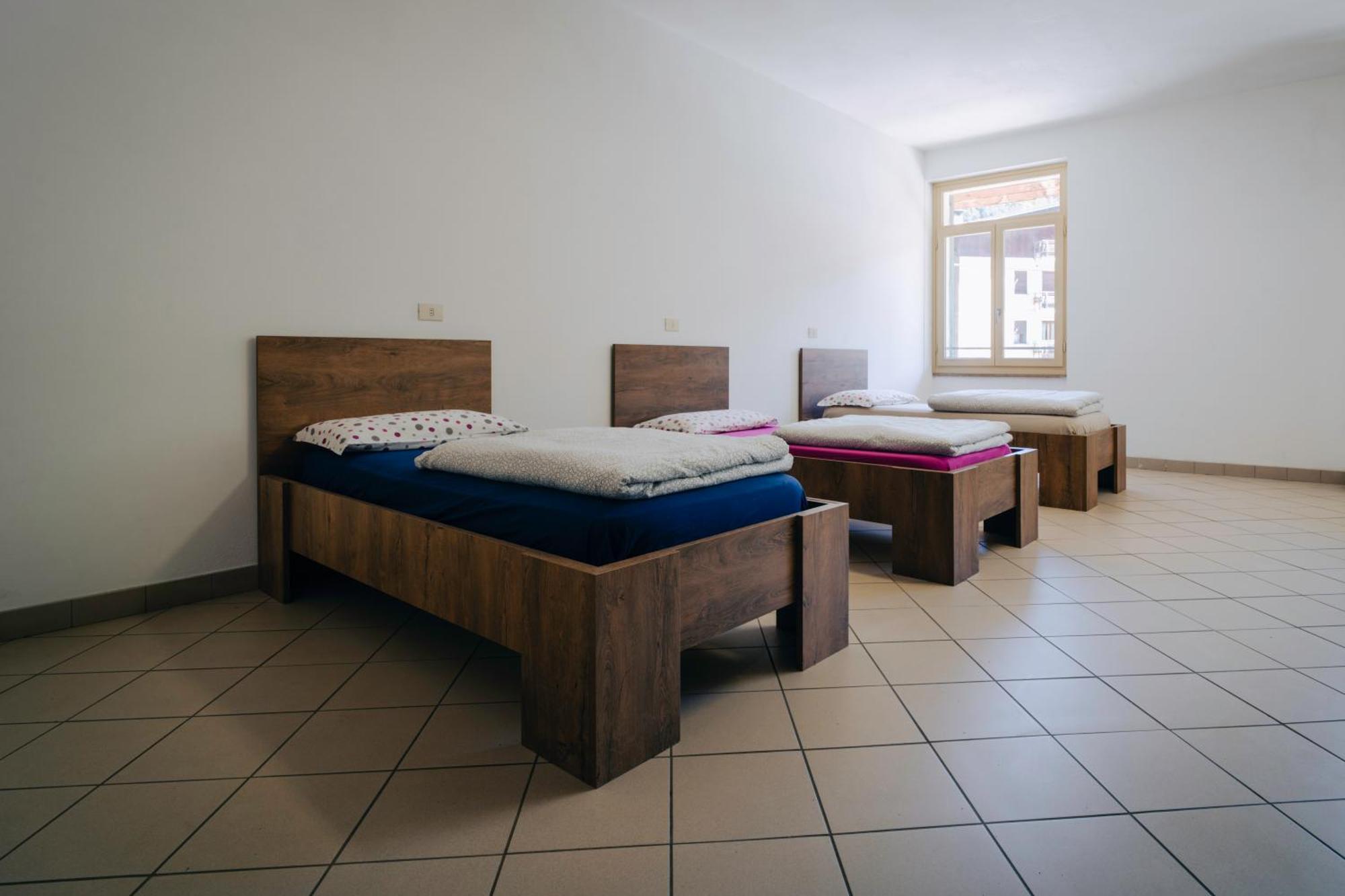 Auberge de jeunesse La Casa Via Del Sale à Limone Piemonte Extérieur photo